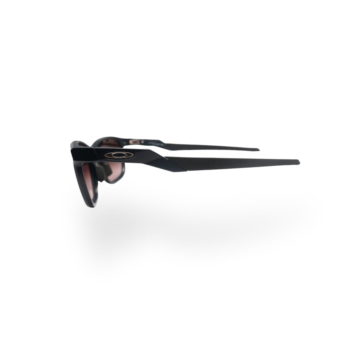 variant-color:black | Plastic 08 - Black